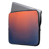 Midnight Ember Gradient Laptopschutzhülle (Vorderseite Links)