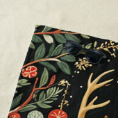 Midnight Forest Christmas Deer Strandtuch (Beispiel)