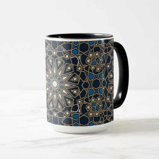 Midnight & Gold Royal Islamic Geometric Mosaic Tasse (VorderseiteRechts)