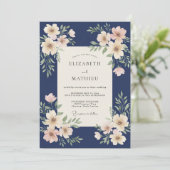 Midnight Ivory Petal Hochzeit Einladung (Stehend Vorderseite)