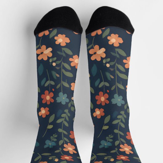 Midnight Meadow Orange Daisy Pattern Socken (Oben)