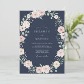 Midnight Rose Blush Petal Hochzeit Einladung (Stehend Vorderseite)