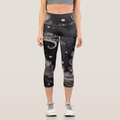 Midnight Whisper Botanica Capri Leggings (Vorderseite)