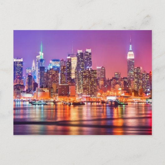 Midtown Manhattan in der Nacht mit Empire Stae Postkarte (Vorderseite)