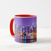 Midtown Manhattan nachts mit Reich Stae Tasse (Vorderseite Links)