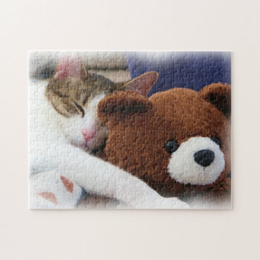 Miezekatze, die mit Teddybären schläft Puzzle (Horizontal)