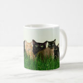 Miezekatzekatzen im Gras Kaffeetasse (VorderseiteRechts)