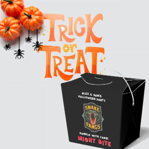 MIGHT BITE Snake Fang Halloween-Party Spooky Candy Geschenkschachtel