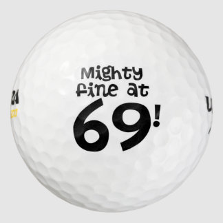 Mighty Fine mit 69! Golfball