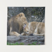 Mighty Lion Liebe Wandteppich (Vorderseite)