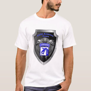Mighty XVIII Im Flugzeug Corps T-Shirt