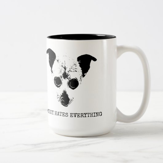 MIKEY HASST TASSEN (Rechts)