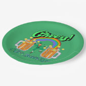 Mikitiez grünes Glück Saint Patrick's Day Irishbie Pappteller (Schrägansicht)