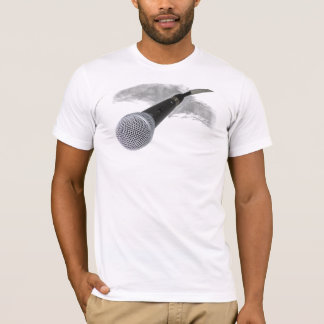 Mikrofon-Nahaufnahme-T - Shirt