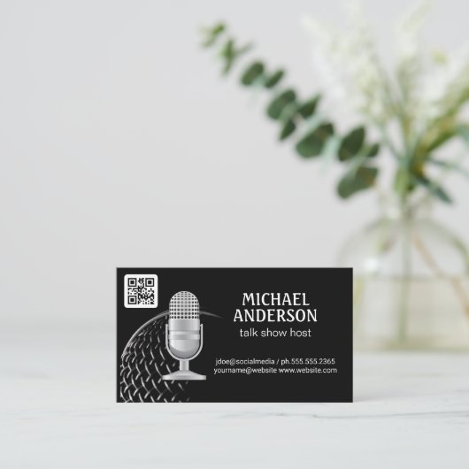 Mikrofon | Podcast-Host | QR-Code Visitenkarte (Stehend Vorderseite)
