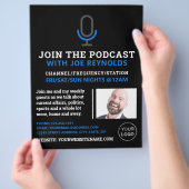 Mikrofonsymbol, Podcaster, Podcast-Werbung Flyer (Hand)