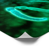 Mikroskopischer Blick von Spermien, die gegen Ei s Poster (Ecke)