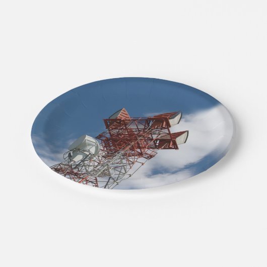 Mikrowellenturm Pappteller (Schrägansicht)