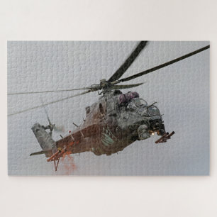 Mil Mi-24 Hind - Ikonischer Angriffshubschrauber Puzzle