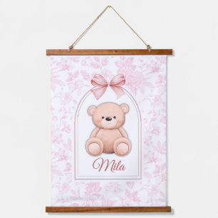 Mila Benutzerdefiniertes rosa Teddy-Bär-Kinderzi Wandteppich Mit Holzrahmen