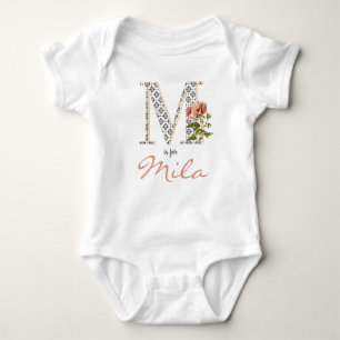 Mila Name Reveal Blumenbrief M Girl Whimsical Baby Strampler
