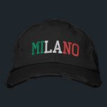 MILANO Mailand Italien Grün Weißrot Vintager Stil Bestickte Baseballkappe<br><div class="desc">MILANO "Mailand" Italienischer Stadtname bestickt mit Italien Flag Farben Grün Weiß und Rot auf Schwarz Vintagen Stil bedrückte Baumwollhut. Schenken Sie jedem,  der das schöne Land Italiens liebt,  ein wunderbares Geschenk!</div>