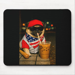 Milchkaffee Nachtleben Mops Hund Junge Mädchen lus Mousepad