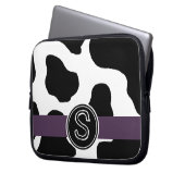 Milchkuh-Muster mit lila mit Monogramm Laptopschutzhülle (Vorderseite Links)