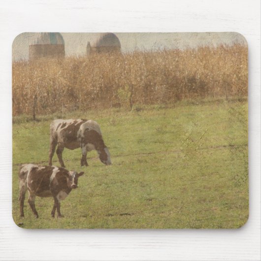Milchkühe auf Weide Mousepad (Vorne)