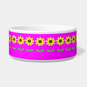 Milchprodukte auf rosa Keramik Pet Bowl Napf