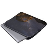 Milchstraße und Cyclops-Arch | Alabama Hills Laptopschutzhülle (Vorne Knopf)