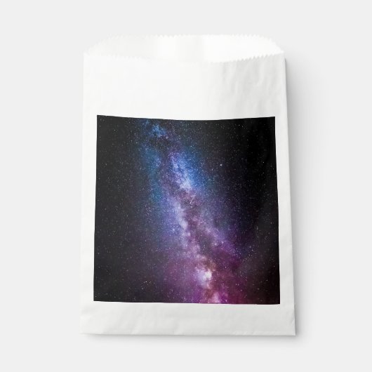 Milde, helle Farben Geschenktütchen (Vorderseite)