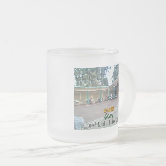 Milde Tasse (VorderseiteRechts)