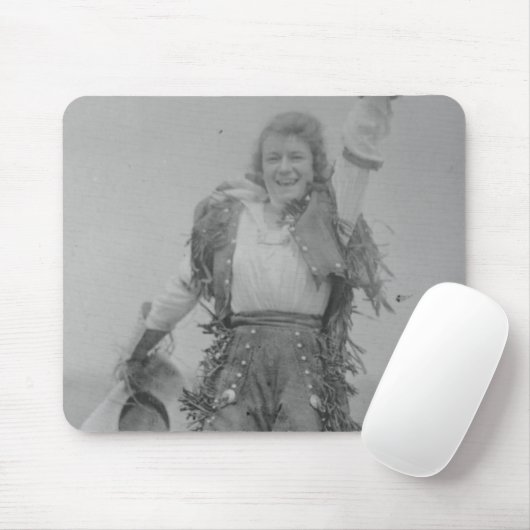 Mildred Douglas Mousepad (Mit Mouse)