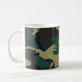 Militär tarnt Tasse (Links)