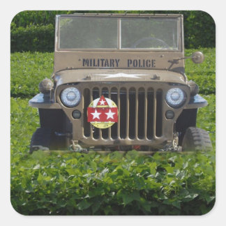 Militärfahrzeug Quadratischer Aufkleber