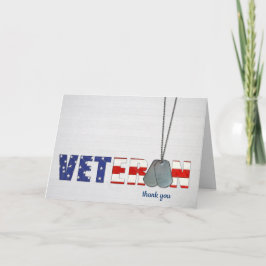 Militärhund markiert die amerikanische Flagge für  Karte