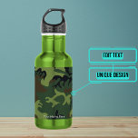 Militärische Camouflage Custom Water Flasche Trinkflasche<br><div class="desc">Zeigen Sie Ihren Stil und dass Sie mit diesem militärischen Tarnmuster von 4 Farben, die in einem ineinander greifenden Muster gedruckt sind, gemein Geschäfte machen. Passen Sie es an, indem Sie Ihren Namen oder ein persönliches Motto direkt auf die Flasche legen. Nutzen Sie es für Ihre Inspiration während Ihres Trainings!...</div>