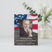 Militärische Veteranenfeier unter amerikanischer F Einladungspostkarte (Stehend Vorderseite)