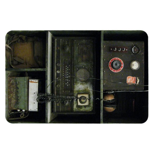 Militärische Vintage Funkausrüstung Magnet (Horizontal)