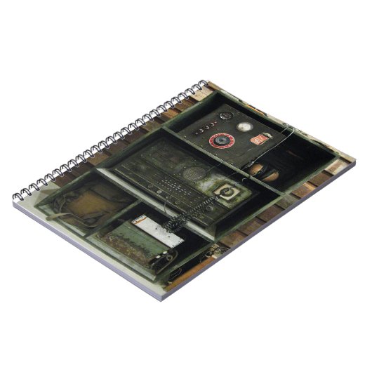 Militärische Vintage Funkausrüstung Notizblock (Linke Seite)