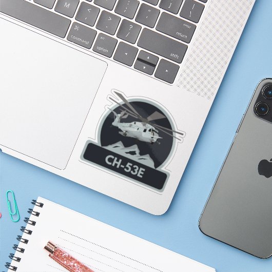 Militärischer CH-53E-Hubschrauber Aufkleber (Laptop mit iPhone)
