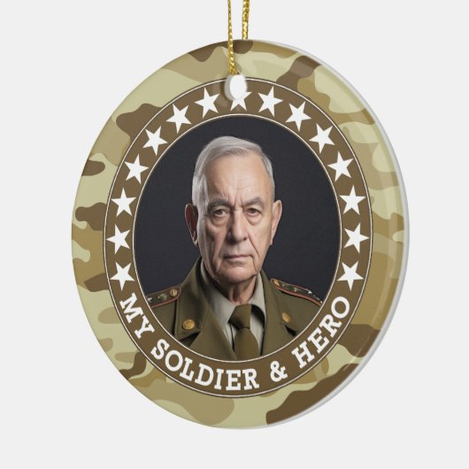 Militärischer Held - Camouflage-Design DOPPELSIDIE Keramikornament (Links)