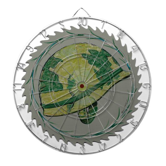 Militärischer, kampfarischer Helm Dartscheibe (vorne)