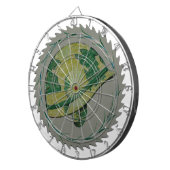 Militärischer, kampfarischer Helm Dartscheibe (Vorderseite rechts)