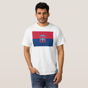 Militärischer Kriegsveteran der 82. Im Flugzeug Di T-Shirt