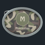 Militärisches, grünbraunes Muster Ovale Gürtelschnalle<br><div class="desc">Military Camouflage Green Brown Muster Custom Belt Buckle hat ein militärisches Aussehen großartig für diejenigen,  die unser Land serviert haben oder wie die Tarnung aussehen. Personalisieren Sie mit Ihrem Initial und Namen oder geben Sie als Geschenk an diese besondere Person in Ihrem Leben.</div>