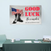 Militärisches Weggehen des Party Banner (Messeveranstaltung)