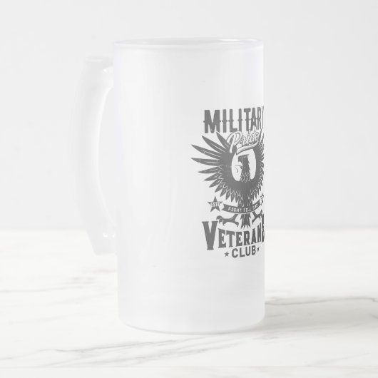 Militärstolz Mattglas Bierglas (Vorderseite Links)