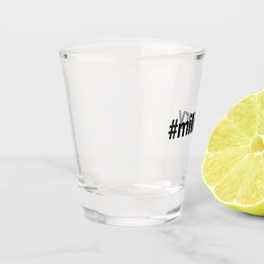 MILITARY Hashtag Schnapsglas (Links)